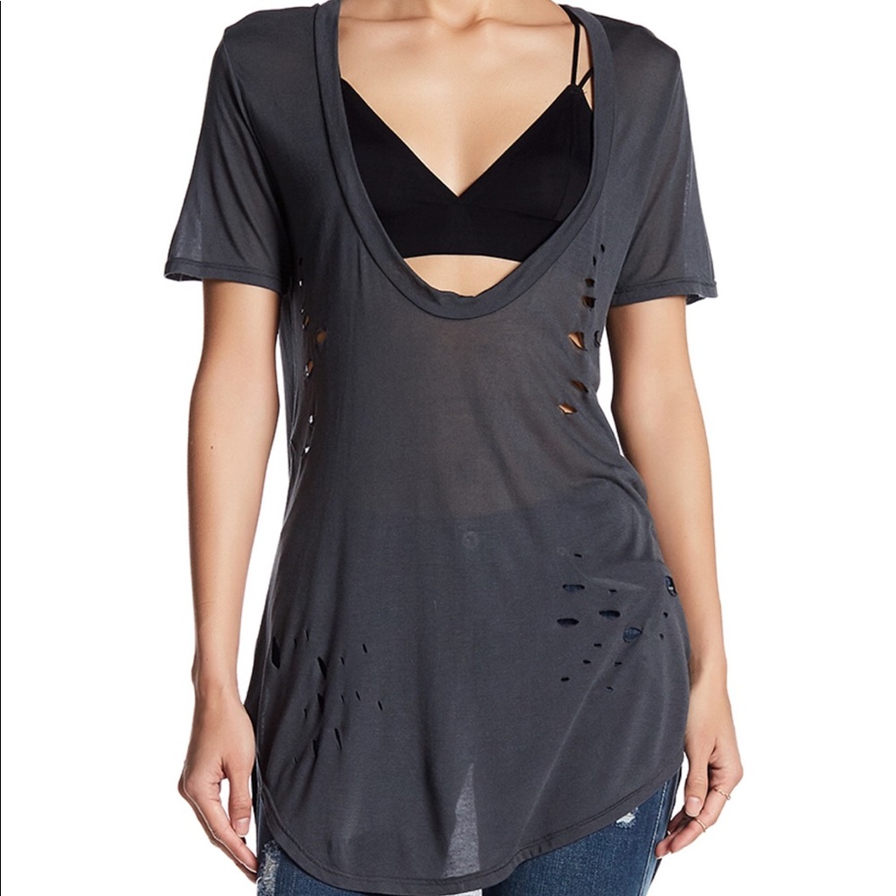 EMORY PARK Scoop Neck Distressed Hi-Lo Shirt